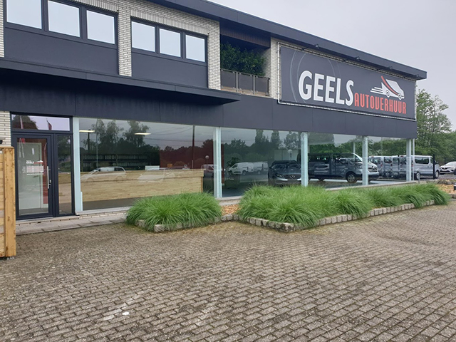 geelsautoverhuur gebouw